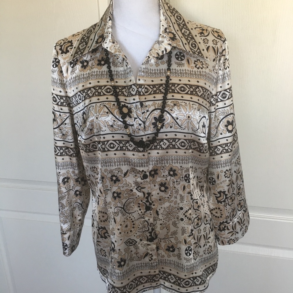 NWOT blouse by Spense